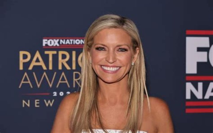 Ainsley Earhardt - Bio, Age, Net Worth, Height, Nationality, Body Measurement, Career