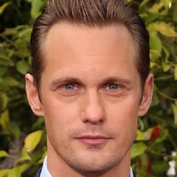 Alexander Skarsgard -Bio, Career, Single, Net Worth, Height, Facts