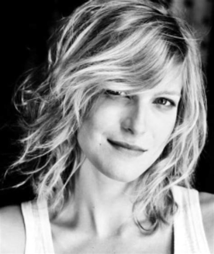 Alexia Barlier - Bio, Age, Height, Net Worth, Facts, Nationality