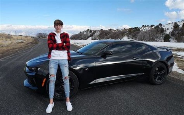 Carson Johns - Bio, Age, Net Worth, Height, Married, Nationality, Career