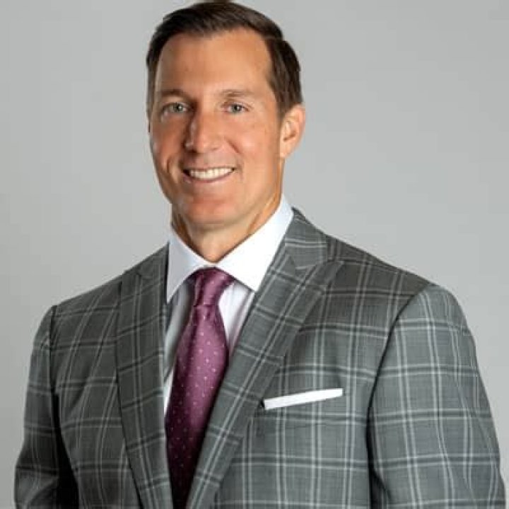 Chris Doering - Bio, Age, Net Worth, Salary, Height, Married, Nationality, Body Measurement, Career
