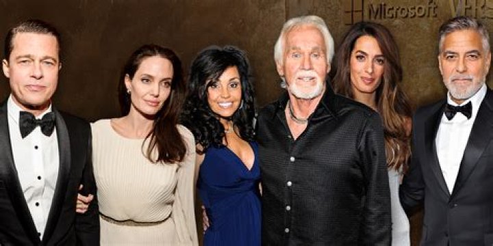 Debbie Rosado - Bio, Age, Nationality, Body Measurement, Career