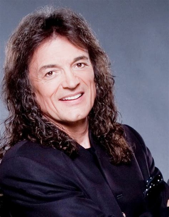 Domenick Allen - Bio, Age, Height, Net Worth, Facts, Nationality