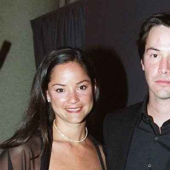 Kim Reeves - Single, Bio, Career, Age, Net Worth, Height, Facts