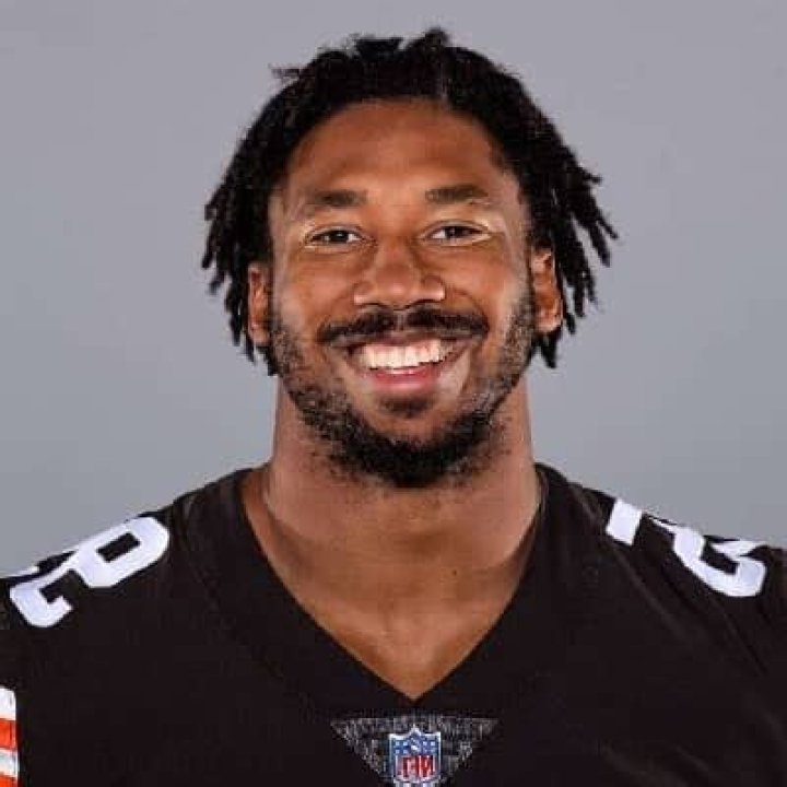 Myles Garrett - Bio, Age, Net Worth, Height, Single, Nationality, Body Measurement, Career