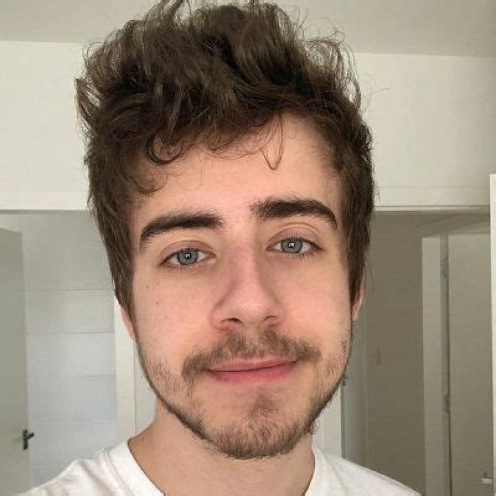 Rafael Lange - Bio, Career, Single, Age, Net Worth, Height. Facts