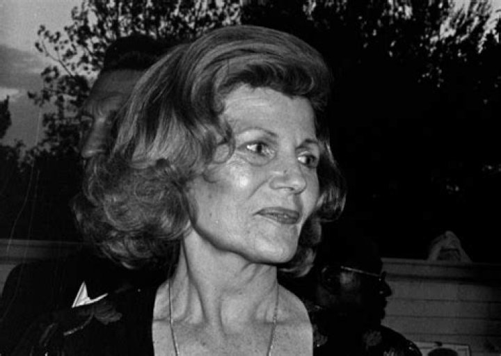 Rita Hayworth - Age, Net Worth, Height, Bio, Divorced, Facts