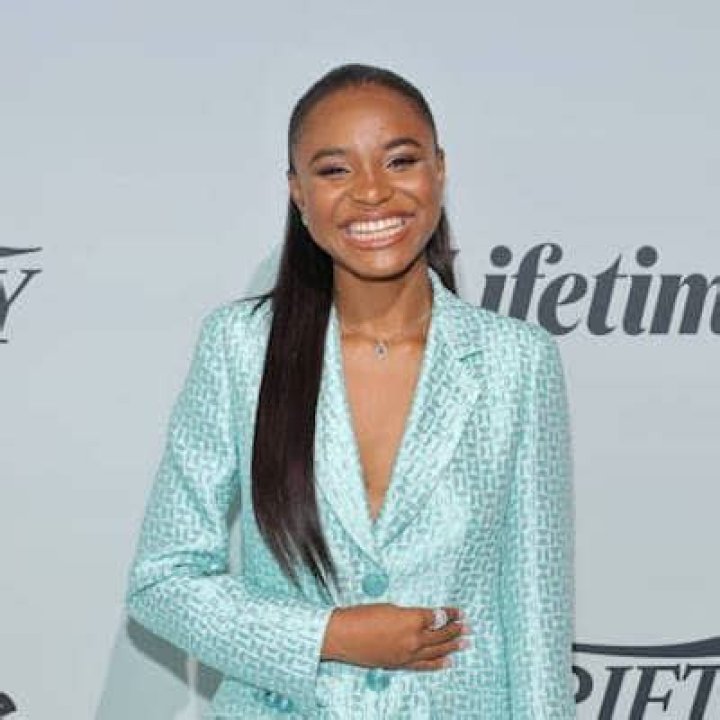 Saniyya Sidney - Bio, Age, Net Worth, Height, Single, Facts, Wiki