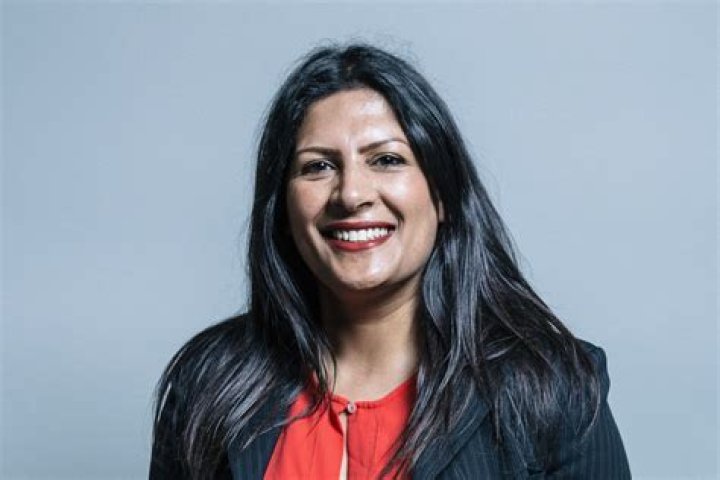 Shakur Stevenson - Bio, Age, Net Worth, Salary, Height, Single, Nationality