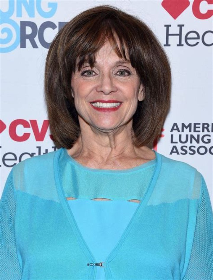 Valerie Harper - Bio, Age, Net Worth, Height, Married, Nationality, Body Measurement, Career