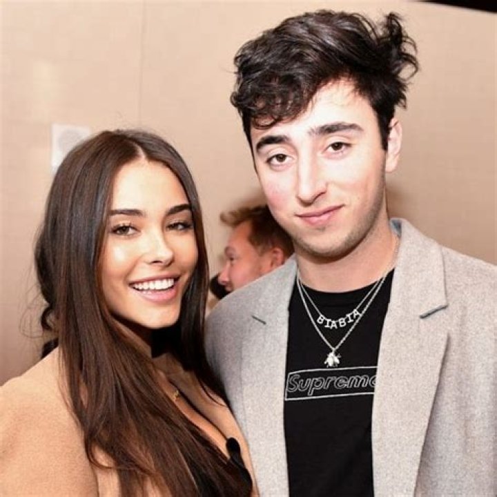 Zack Bia - Bio, Age, Net Worth, Height, In Relation, Nationality, Instagram